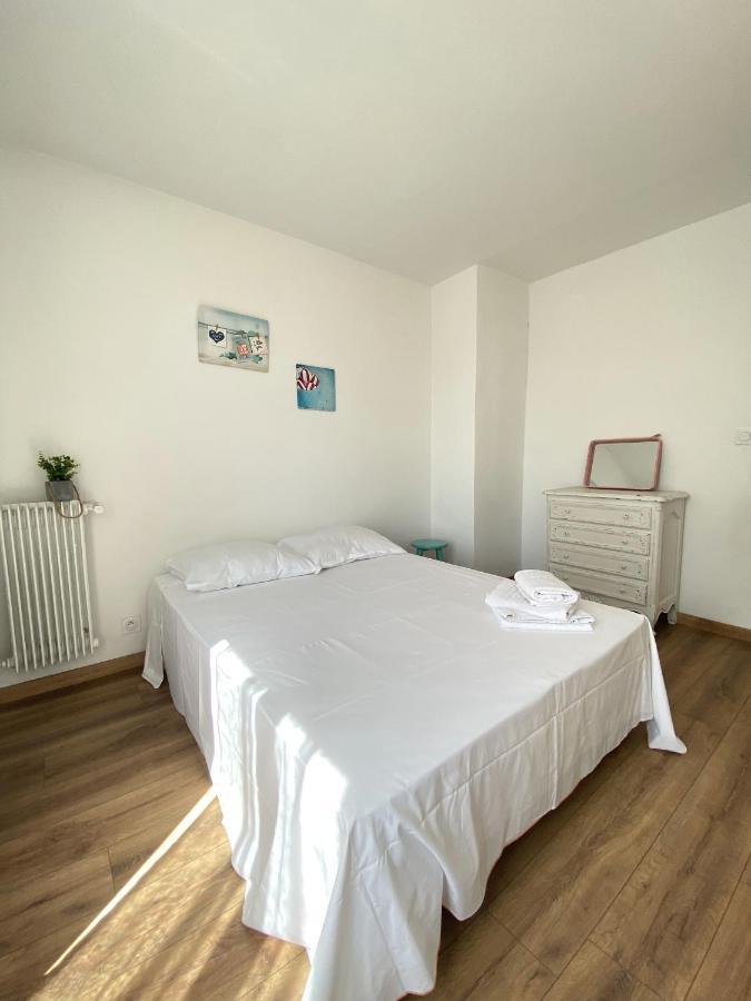 T3 Appartement Dans Residence - Parking - Balcon - Wifi - Clim Ла Валет-дю-Вар Екстериор снимка